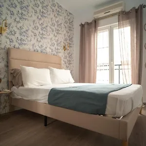 https://la-casita-de-elena-piso-en-el-centro.es-andalucia.com